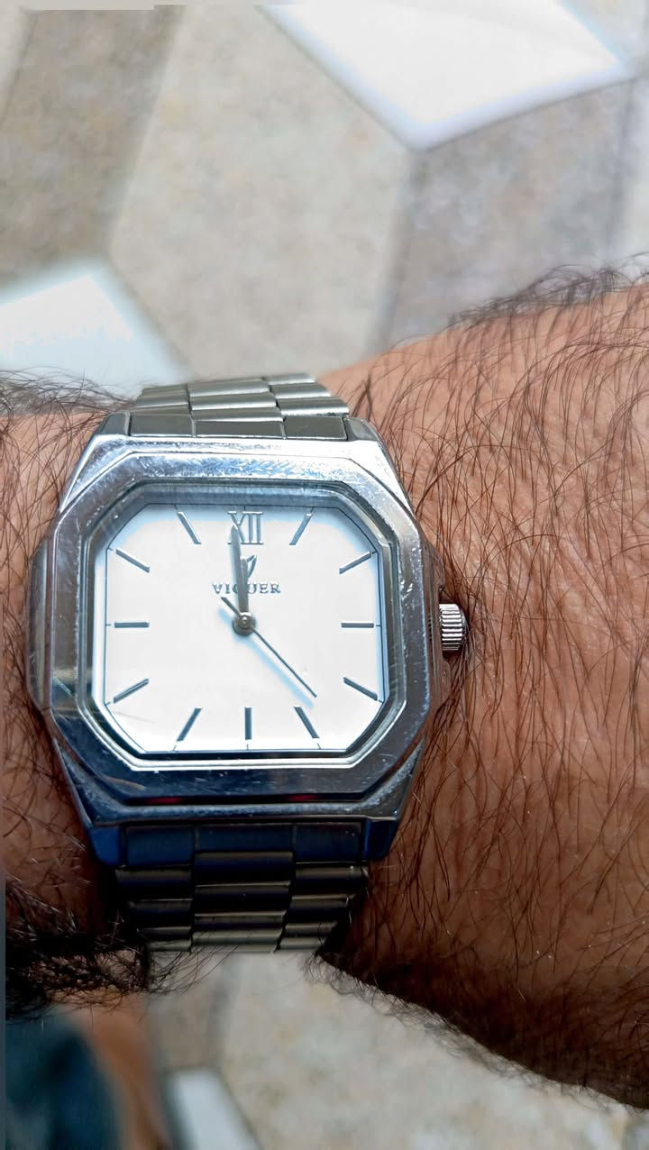 السلام عليكم ساعه ياباني قديم كوارتز ماركة بيجور نظافه فول السعر عالخاص


**إذا كنت صاحب هذا الإعلان وتريد حذفه لأي سبب، رجاءا أرسل رسالة إلى الدعم الفني**