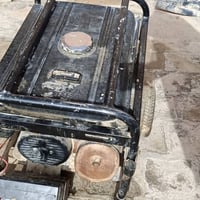 مولدة 12 للبيع مشتغلة شي قليل ومتروكة من فترة 07707153033