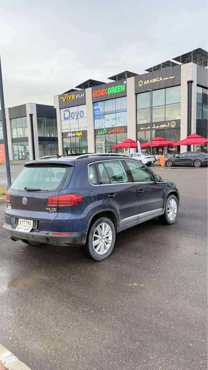 للبيع تيكوان
موديل 2016
٢قطعتين صبغ بدون داخل
فول فول مواصفات 
سياره جاهزه جديد
السعر جوه سوك 88 ورقه مجال قليل
كير محرك ب شرط
حجم محرك 18تيربو مرغوب
مكان اربيل 
***********
*********** أربيل, العراق
