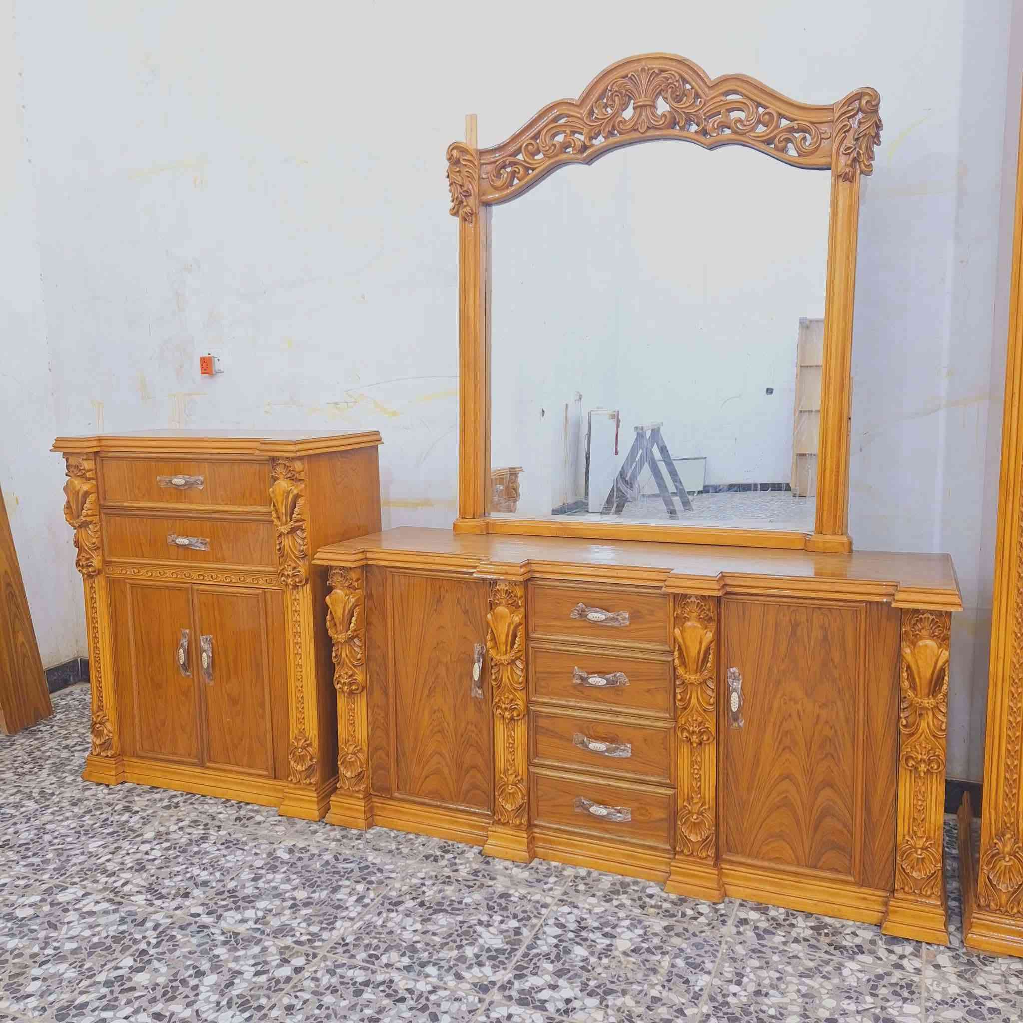 غرفه ست ابواب ملحق داخل خارج صاج الخارج٥ملم والداخل ٤ملم الضهر جرجوبه برغي القاعده والسكف بلوك صاج النقوش كلهة زان الدنك زان الحجل زان التوج عضم زان


**إذا كنت صاحب هذا الإعلان وتريد حذفه لأي سبب، رجاءا أرسل رسالة إلى الدعم الفني**