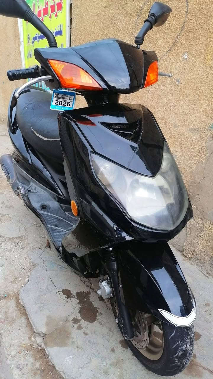 سكنس فحل نوزل  خطين للايت زنون
أوراق كاملة دبل ستان +دبل بريك 
دراجة نضيفة وجاهزة سلف +نهدر +كهربيات +كلهة شغالة
السعر 600 ماكو هيج سعر مستعجل على بيع

بغداد الشرطة الرابعة *********** بي واتساب
