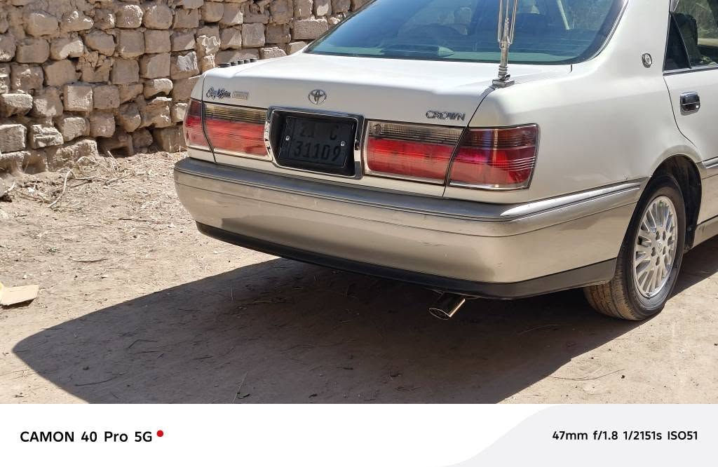 سلام عليكم ملكه كص جنطه سياره جاهزه مكينه وكير وحداديه تخم تاير كارتون مكينه فيفيتي انسه الصرف متوم نكليزي طبق الأصل تبريد ثلج لايتات جدد توني شادهن سياره جديده مال  جناي سعرها 34وبيها مجال قليل مكاني ناصريه مركز  ***********
