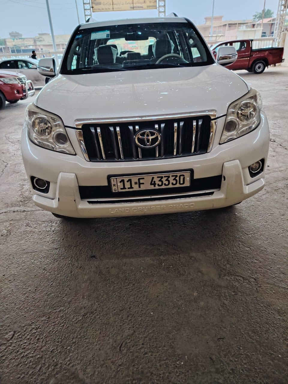 بسم الله وعلى بركه الله 
برادو 2011 بغداد مكفوله من البارد والصبغ كير محرك شرط ماشيه 240 كم السعر 240$ وبيها مجال بسيط 
مكان السياره كركوك الحويجه 
***********
