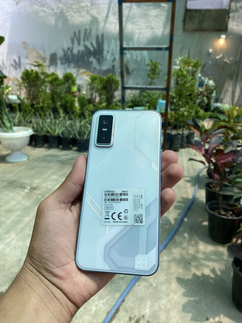 متوفر جهاز Infinix GT 30 Pro (للبيع او المراوسة ):اشعندك نزل

* 📱 شاشة AMOLED بحجم 6.78 إنش
* 🔄 معدل تحديث 144Hz للألعاب والسلاسة العالية
* 🎯 دقة 1224×2720 (1.5K تقريبًا)
* ⚡ معالج MediaTek Dimensity 8350 Ultimate بتقنية 4nm
* 🧠 ذاكرة 8GB أو 12GB RAM
* 💾 تخزين 256GB 
* 📸 كاميرا خلفية 108MP + 8MP واسعة
* 🤳 كاميرا أمامية 13MP
* 🔋 بطارية 5500mAh
* ⚡ شحن سريع 45W
* 📶 يدعم 5G وNFC
* 🔐 بصمة داخل الشاشة
* 🔊 سماعات ستيريو مضبوطة من JBL
* 💧 مقاومة غبار ورذاذ ماء بمعيار IP64
* 🤖 يعمل بنظام Android 15 
مكاني موصل الايسر


**إذا كنت صاحب هذا الإعلان وتريد حذفه لأي سبب، رجاءا أرسل رسالة إلى الدعم الفني**