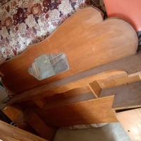 اخوان غرفه خشاب للبيع او مراوس بثاث بيت اي شئ  عندك غير  07779927518//...