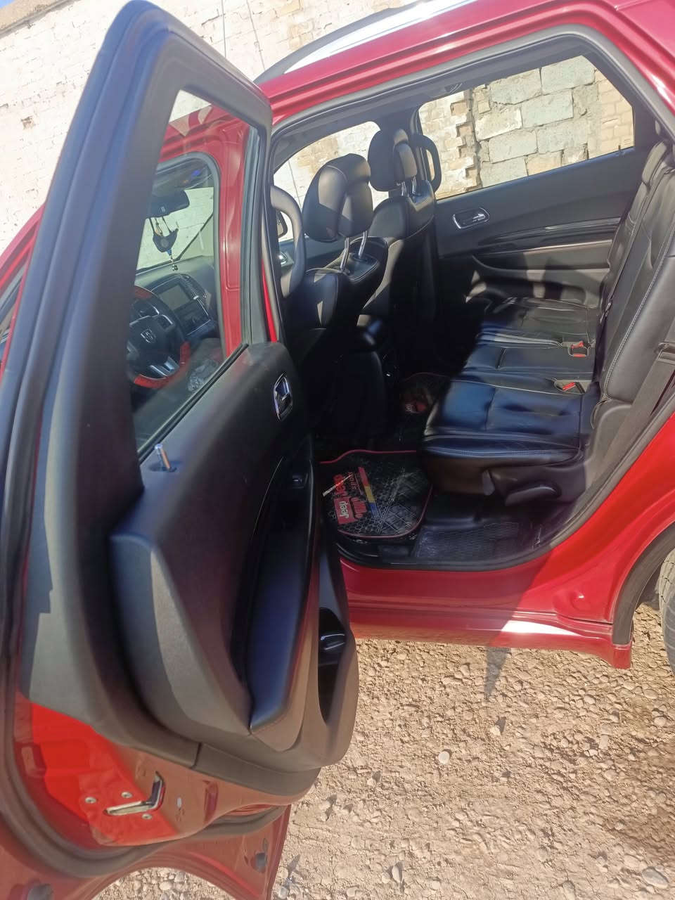 السلام عليكم دورنكوموديل2013 تفاصيل السياره سونار مرفوق مع الصور ماكينه ماكينه ثمانيه فول مواصفات فتح الكاميرا التحكمات ستيرن مثبت سرعه شاشه كامير قلابه حساسات خلفيه كشنات جلد وكهربائيه سبع راكب ثلاث قطع تبريد ماكينه وكير مكفولات مكان السياره ناصريه الغراف *********** سعر السياره 165 وبيها مجال الشراي
