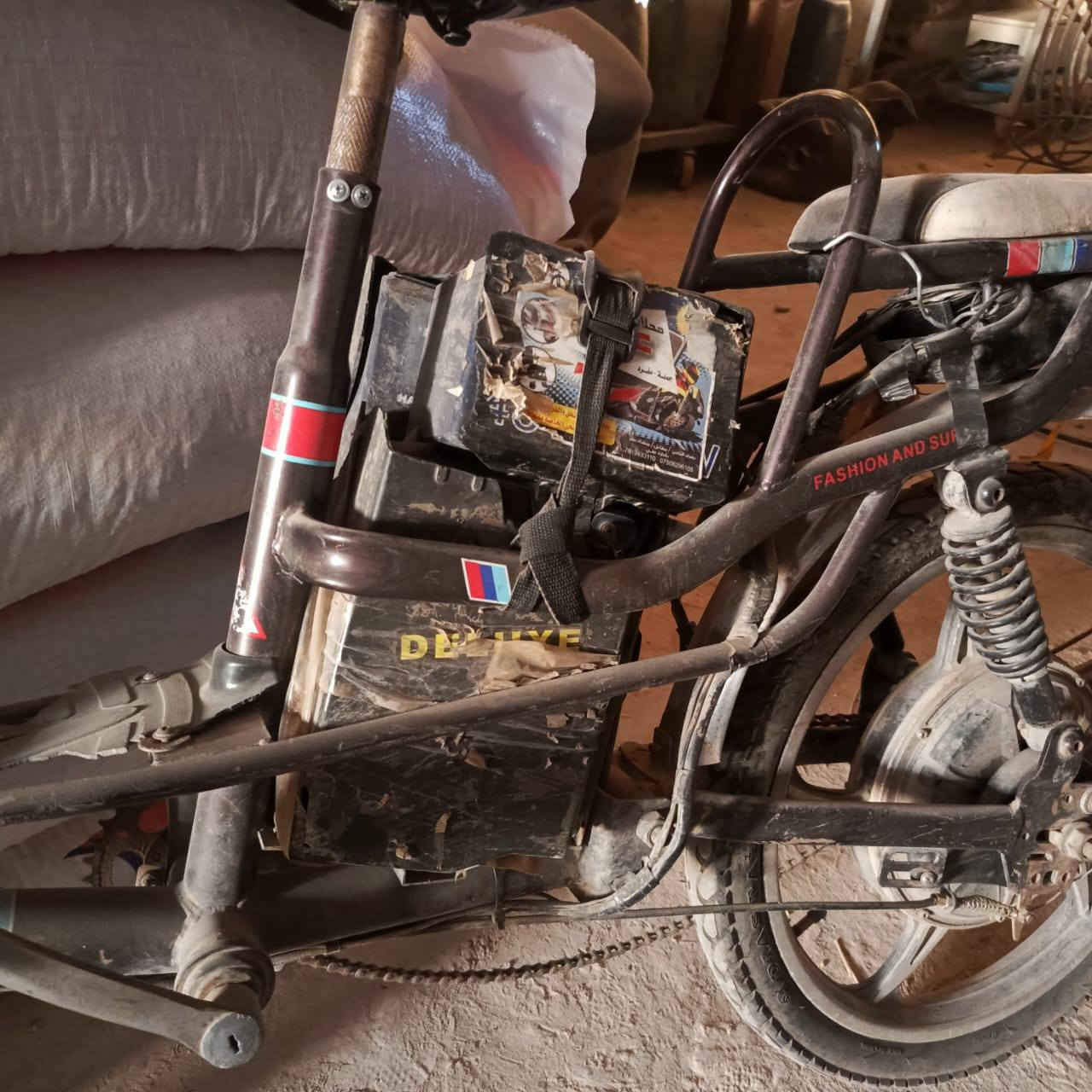 اسلام عليكم 
دراجه شحن بيها نقص العقل وبطاريات 2 فقط 
الباقي كله شغال 
قيم وأخذ 
مكاني التاجي 
***********
