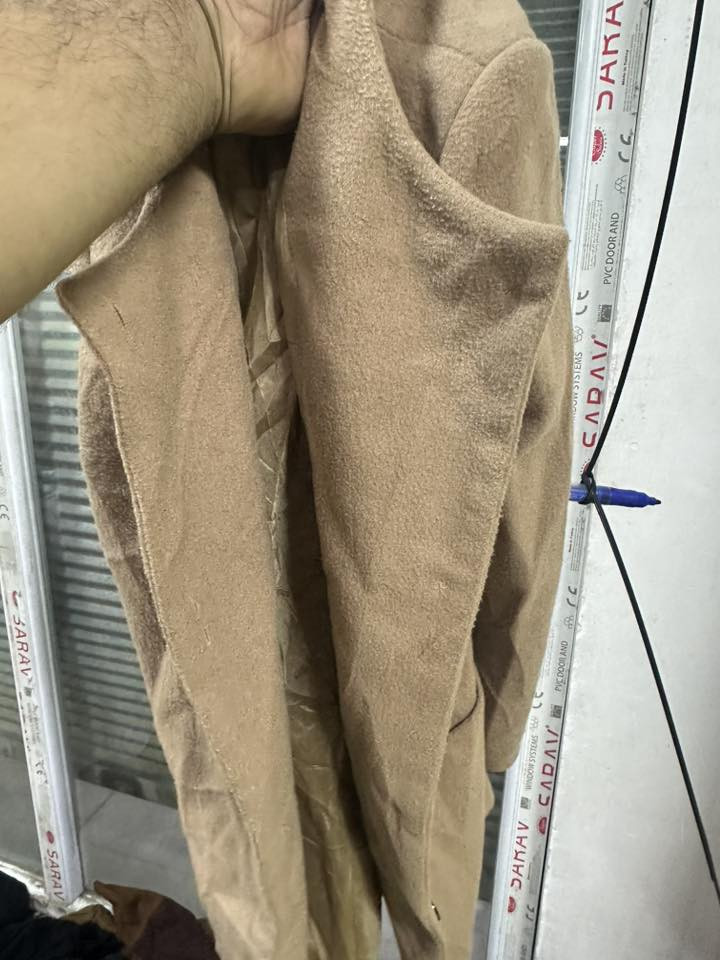 السلام عليكم تصفيه كوت نسائي ينباع القطعه ب 1000 الشليف بي ٥٠ قطعه بسعر ٤٥
للتواصل *********** 
وات ساب ***********
