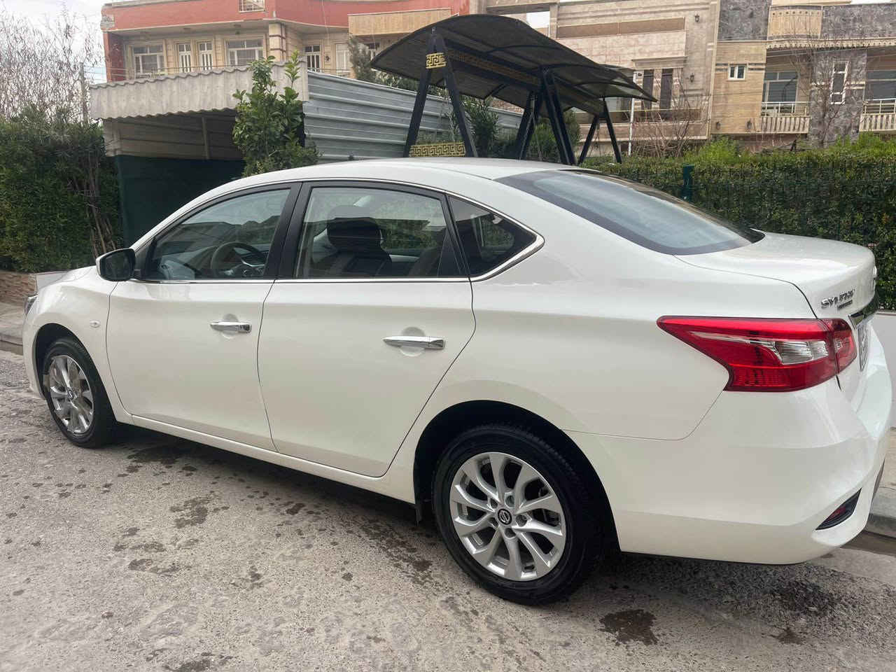 نيسان سنترا 2025 
سفر كيلومتر تةنها رةقةم كراوة 
هيج هيجي نية بةشةرت 
سعر ١٢٧ قفل🔒 
شوين هةولير 
*********** Singapore
