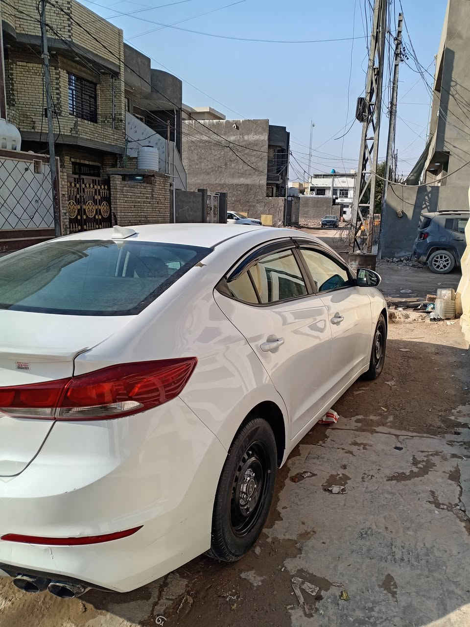 سلام عليكم النترا ٢٠١٧ وارد أمريكي حادثه الباب عكس السايق مكينه مبدله حاويه قبل ٧ شهر
رقم انبار
واي استفسار هذا الرقم
***********
***********
١١٨ وبيه مجال بسيط
