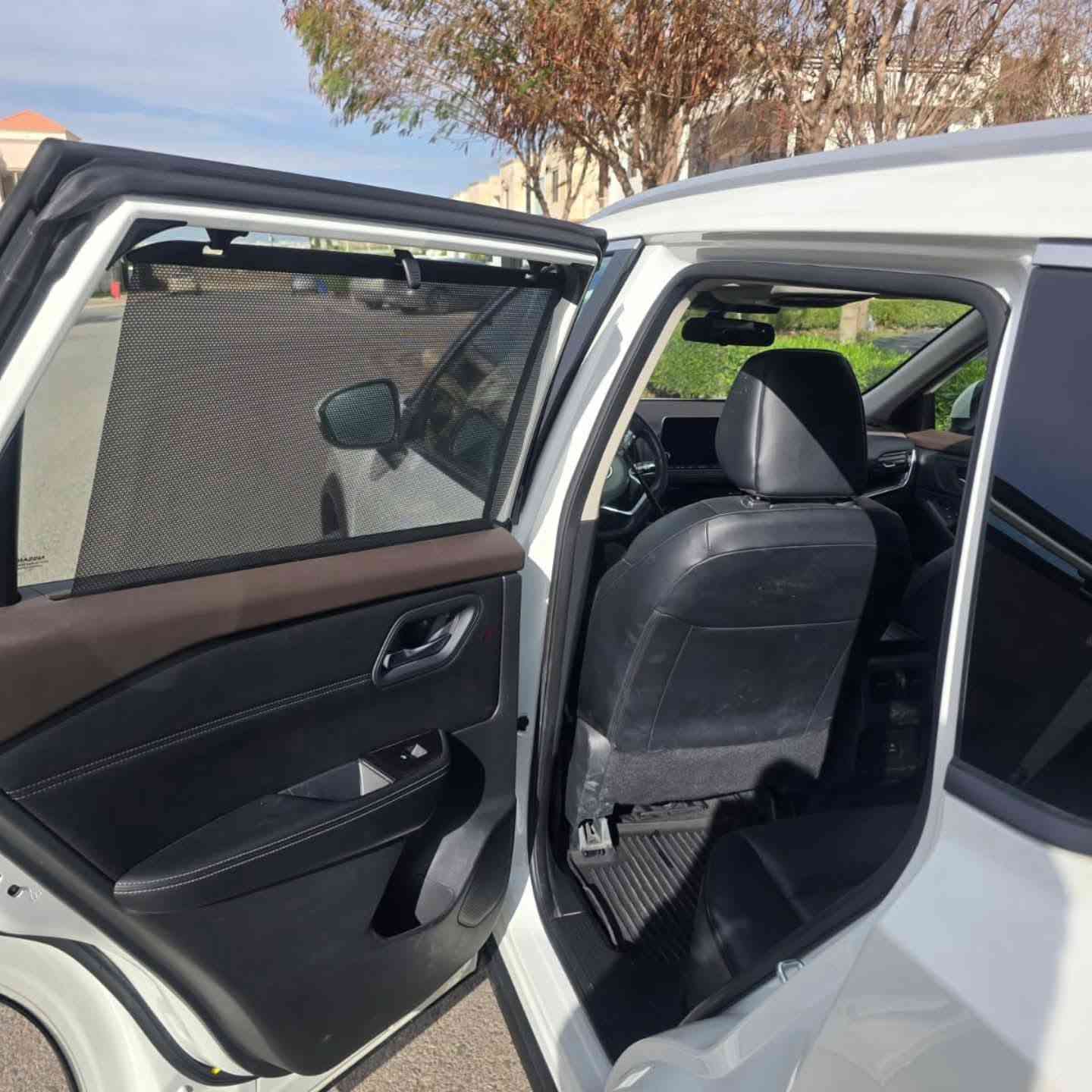 Nissan rogue SV plus AWD 2023

نیسان ڕۆگ ٢٠٢٣ مەکینە ٣ پستۆن تۆربۆ
تەنها نیو بۆنیتی بۆیاخە بێ ناو گرتن
ئێرباگ هیچی نەتەقیوە شەریکەیە فوول مواسەفات ...... دەبڵ ئەکسل AWD
پانۆراما/ بەسمە/ شەغال/شاشە گەورە/کامێرا/ پەردەی شەریکە/
٤ جام کارەبا و ئۆتۆ / تەبرید مەرکەزی/
ئۆتۆ هۆڵد/ برێک بەسمە /ئۆتۆ ستۆپ/
کامل رادار / ڕاداری پێش و دواو تەنیشت و ئاوێنە/
ڕاداری خەتی جادە سوکان کۆنترۆل / کوشن هیتەرو کارەبایی/ سوکان هیتەر
سوکان ڤۆلێۆم و تحديد سورعه
/ دەرگا بەسمە /سندوق بەسمە/
گێڕ ئۆتۆماتیک و عادی/ گێڕشەفت/
٥ مۆدی لێخوڕین
_snow _Eco _ normal _sport_offroad
لایت ئۆتۆو و زینۆنە لایت و بەگ لایتی لیدە پێش و دوای
گێڕ و مەکینەی لۆکە کارەبایی و تەقەو رەقە هەموی  بە شەرت
سەیارەکە لۆکە 
 سەنەوی تازەیە بە ناوی خۆمەوەیە تا ٢٠٣٠ تەحویل و 
غرامە بە شەرت
***********
