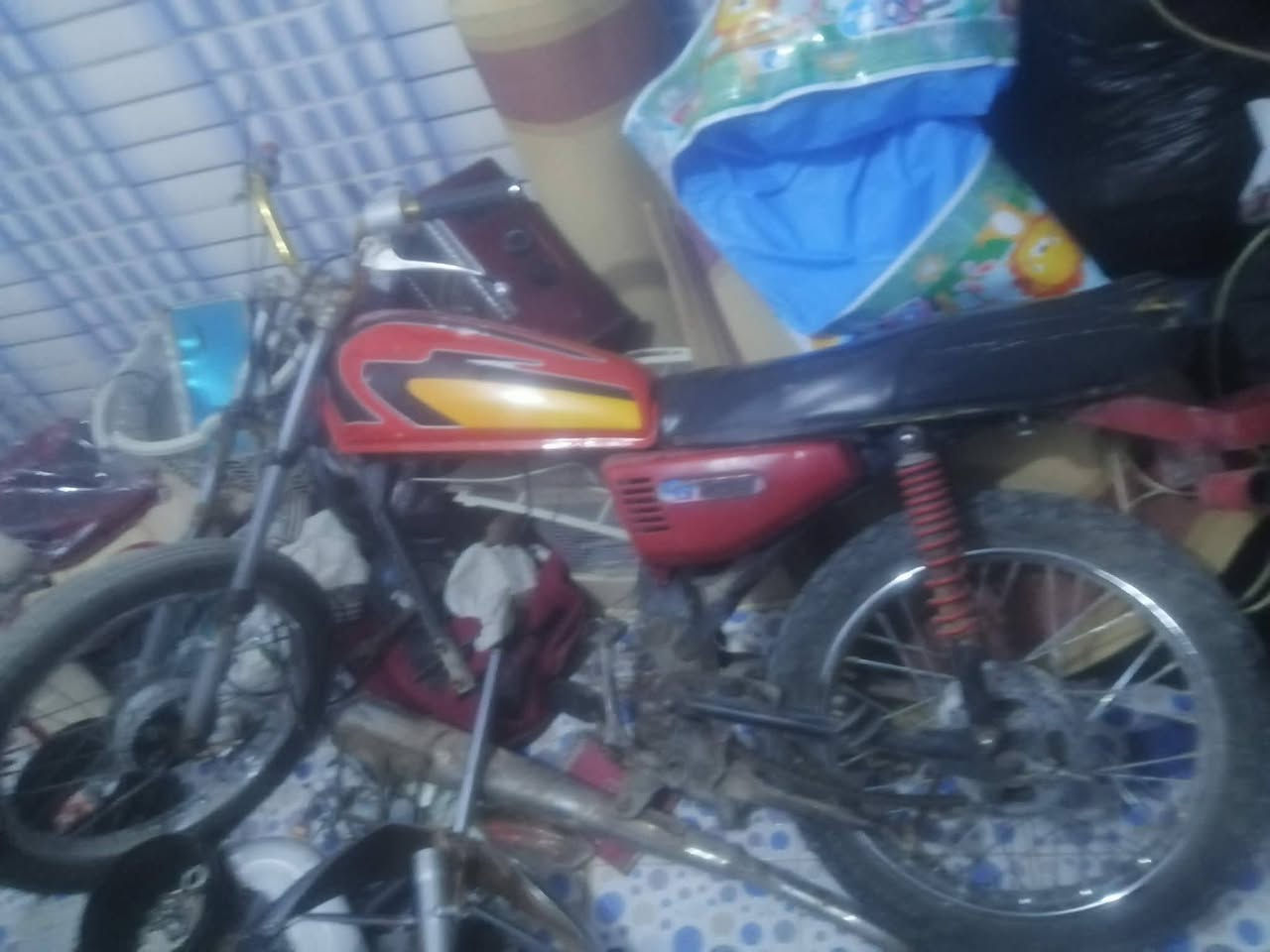 سلام عليكم دراجه للبيع كامله عوزه بس مكينه مكاني نجف المناذره ابصخير سعر 90 وبيه مجال قليل ***********غير متواجد ع خاص
