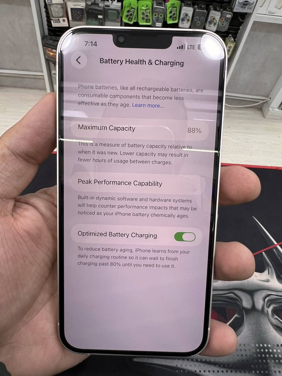 السلام عليكم ١٤ بلس ذاكره ٥١٢ بطاريه ٨٨ السعر ٦٠٠ الف  ***********
