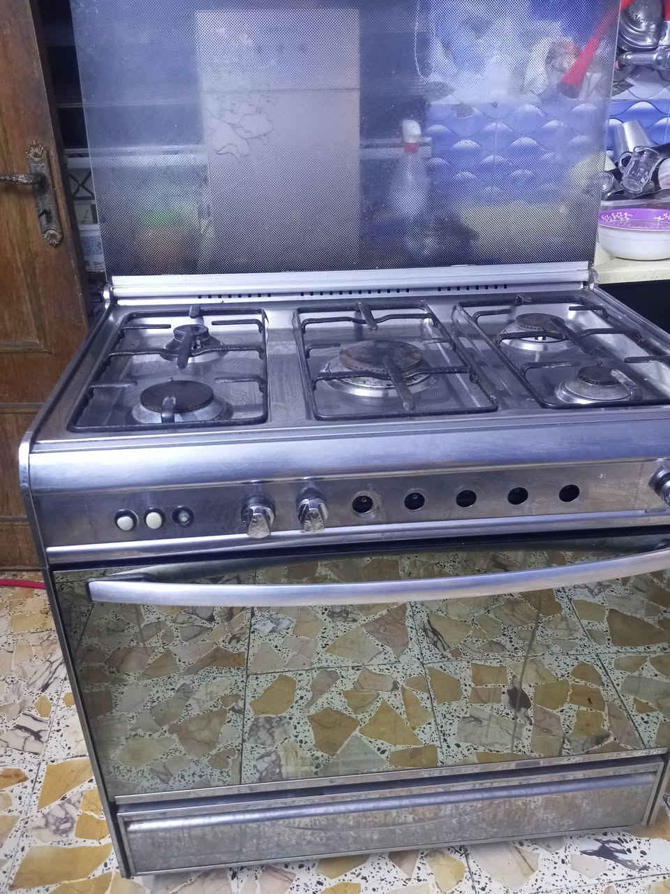 السلام عليكم طباخ نضيف كله شغال فرن شغال ستيل اي ضرر مابي سعر ١٥٠وبي مجال شرايه مكان ثعالبه


**إذا كنت صاحب هذا الإعلان وتريد حذفه لأي سبب، رجاءا أرسل رسالة إلى الدعم الفني**