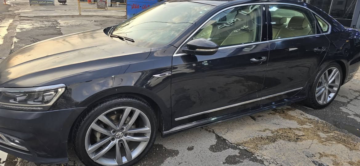 باسات فولكس واكن اللون اسود
2017 رقم اربيل 
سنويه ورقم جديد بأسم كردي صديقي تريد وكاله تريد تحويل
محرك 1800 تيربو 
سويج بصمه +نقاط عمياء جانبيه -+تحكم استيرن 
الحادث فقط دعاميه وبس البنيد مصلح
السعر كلش مناسب مال بيع بدون عمله 128
مكاني بغداد الاعطيفيه 
***********
