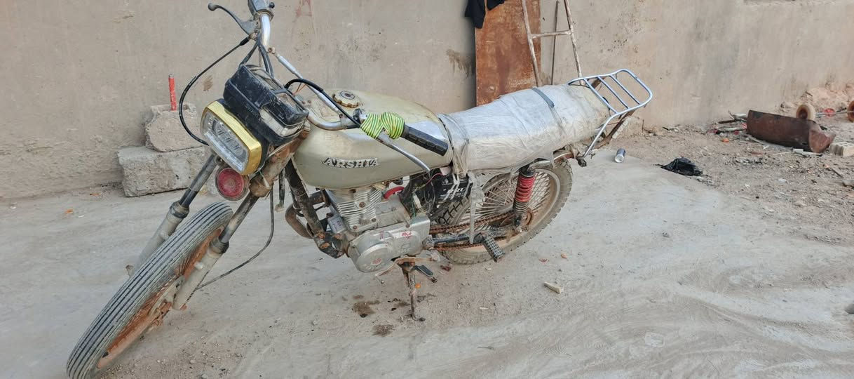 السلام عليكم دراجه للبيع اوراق اصولي موديل 16 مراوس عادي نزل بالتعليق الصوره


**إذا كنت صاحب هذا الإعلان وتريد حذفه لأي سبب، رجاءا أرسل رسالة إلى الدعم الفني**