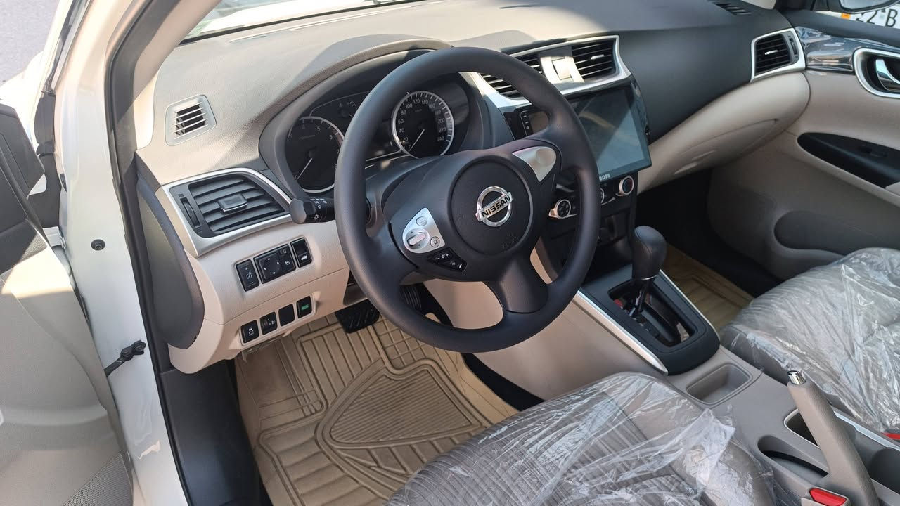 نيسان سنترا موديل 2025
داخل بيجى + سلايت+ ويل كب + فوليوم+شاشه كاميرا+ مرقم جاهز+700ماشى

***********
