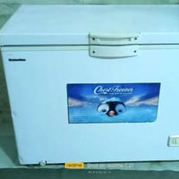 مجمدة نظيفة للبيع 150 الف للتواصل 07813821938 متوفر واتساب