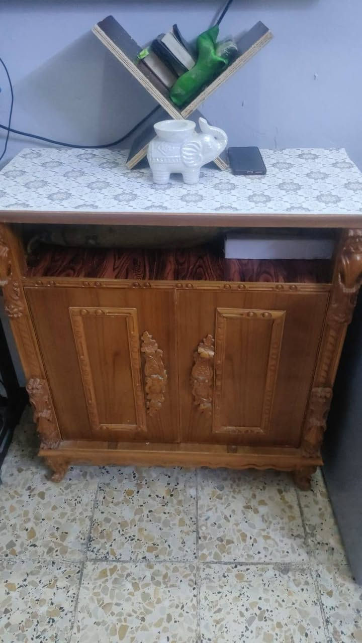 غرفة نوم صاج تزكام داخل وخارج صاج يدات نقش نضافتها ٩٥بلميه عنوان بغداد زعفرانيه للاستفسار عله يوجد واتساب رقم الهاتف ***********
