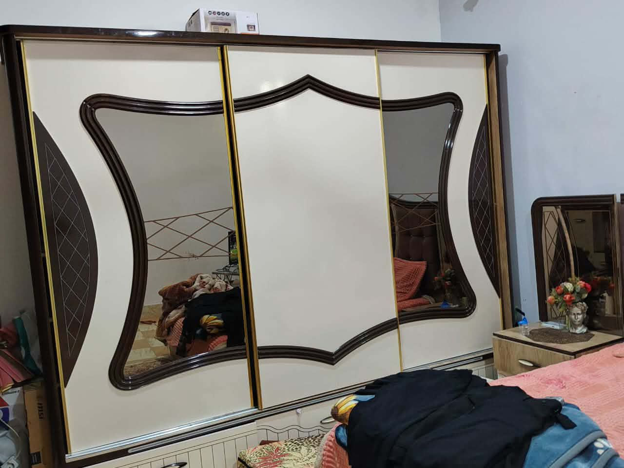 غرفة نضيفة اي صرر مابيهة ٩ قطع سعر٦٠٠ مكان تقية ثانية


**إذا كنت صاحب هذا الإعلان وتريد حذفه لأي سبب، رجاءا أرسل رسالة إلى الدعم الفني**