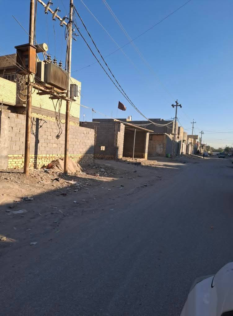 السلام عليكم قطع طابوحي العسكري شارع مدرسة جبل عامل 
220 متر 
***********
