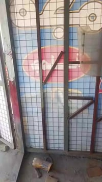 حديد للبيع قمرية قياس 12م×5م الواجهة ارتفاع 3.80م×12م الجانب ارتفاع 3....