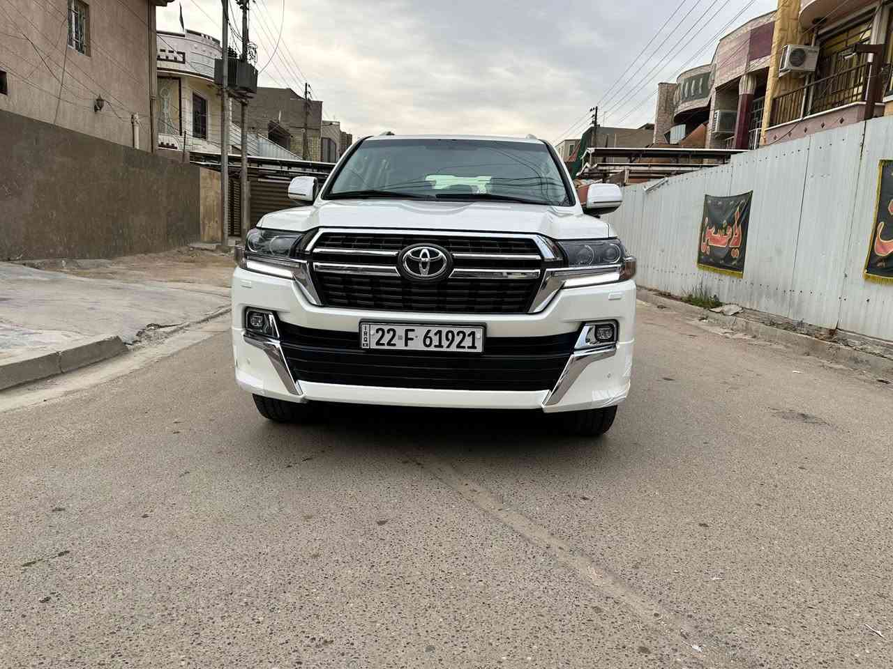 السلام عليكم لاندكروز كراند تورنك ساز اصل فول مواصفات دشبول ليزري لكزز 5بصمات 3شاشه ام التطبيق باب خلفي كهرباء سلايت وبعد بيه مواصفات السياره ماشيه 84 الف السعر 538 وبيه مجال للشراي رقم اربيل باسمي
***********
مكاني بغداد
