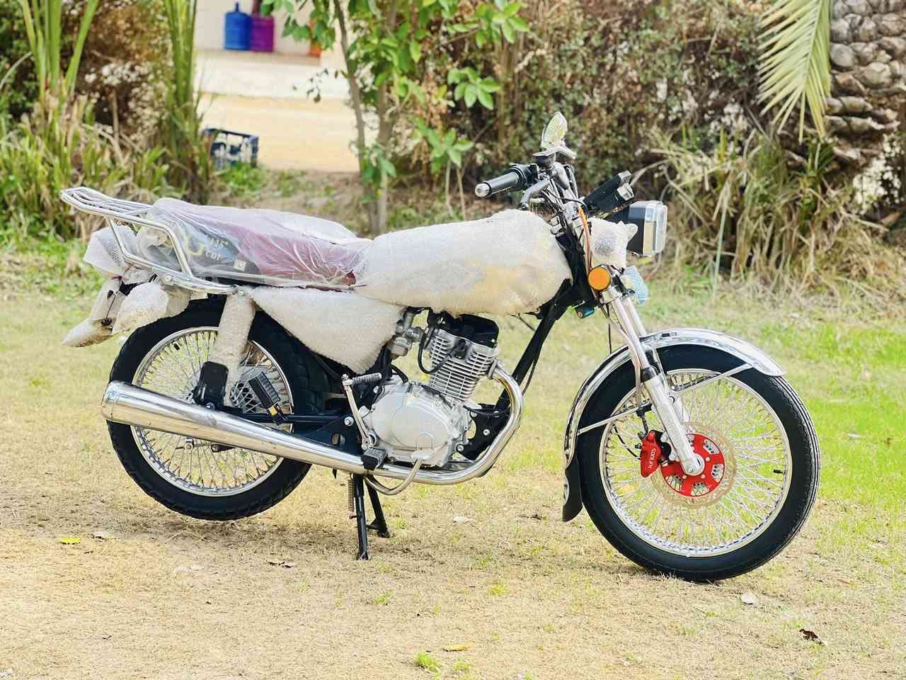 السلام عليكم ورحمة الله وبركاته دراجه للبيع اوراق اصوليه مكفوله من كلشي موديل 2025 السعر 830 قفل  ///‭0787 614 2865‬
