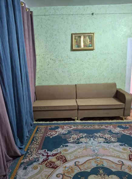 ديوان للبيع عشر مقاعد استخدام ٤ اشهر
اخو الجديد اي ضرر مابي 
***********
