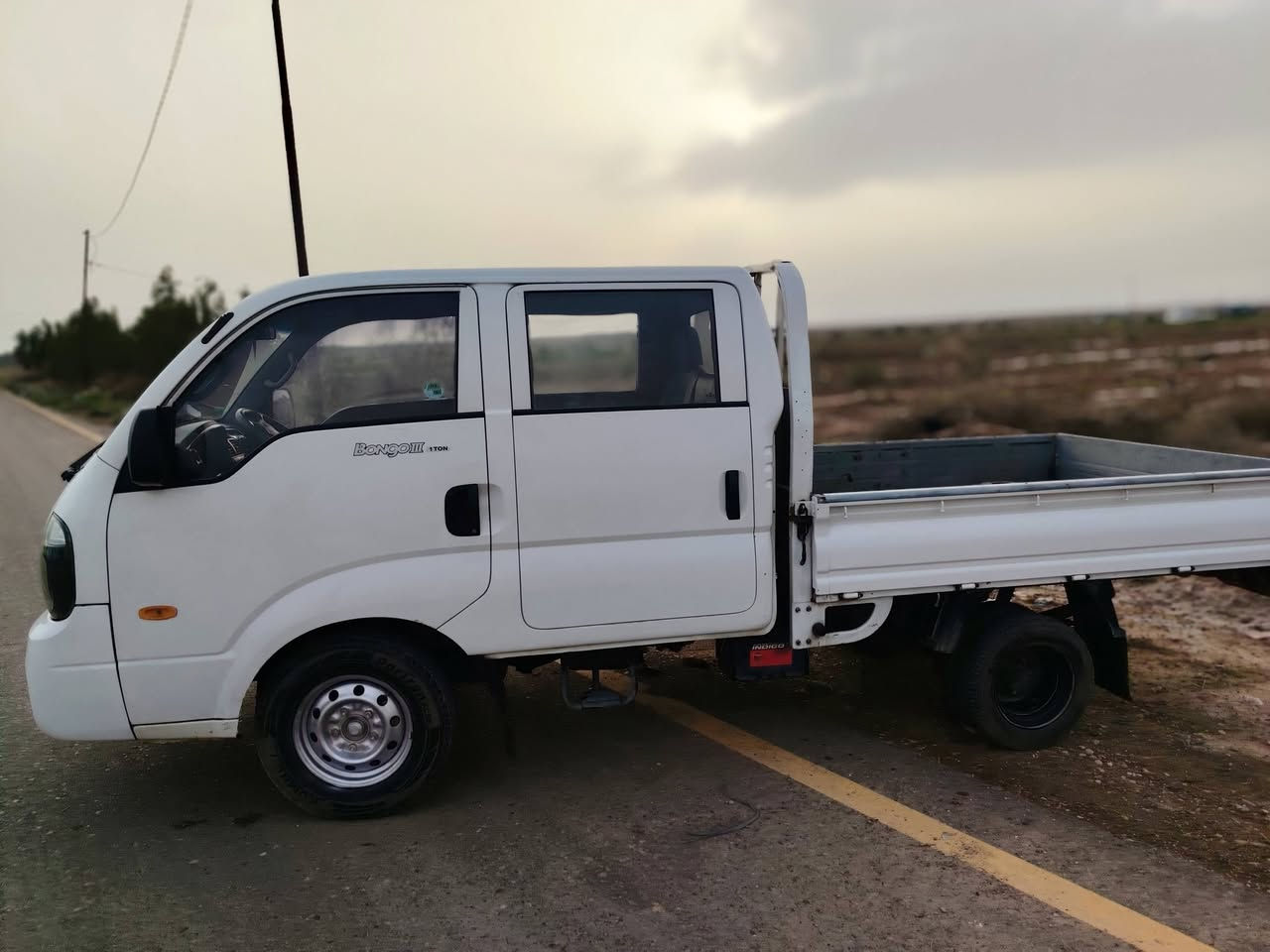 السلام عليكم ورحمة الله وبركاته 
سياره ادوات ادوات ادوات 
كيا دبل قماره مديل 2009
سياره مسكر سبلاين
كير اوتو موتايك
سياره جديده خير من الله
مشتغلها عله ايدي اي نقص مابيها
متوم رقم شمالي حصه كاز بكل المحطات
السعر 68 بيها محال مكاني بغداد العبيدي
الهاتف ***********
