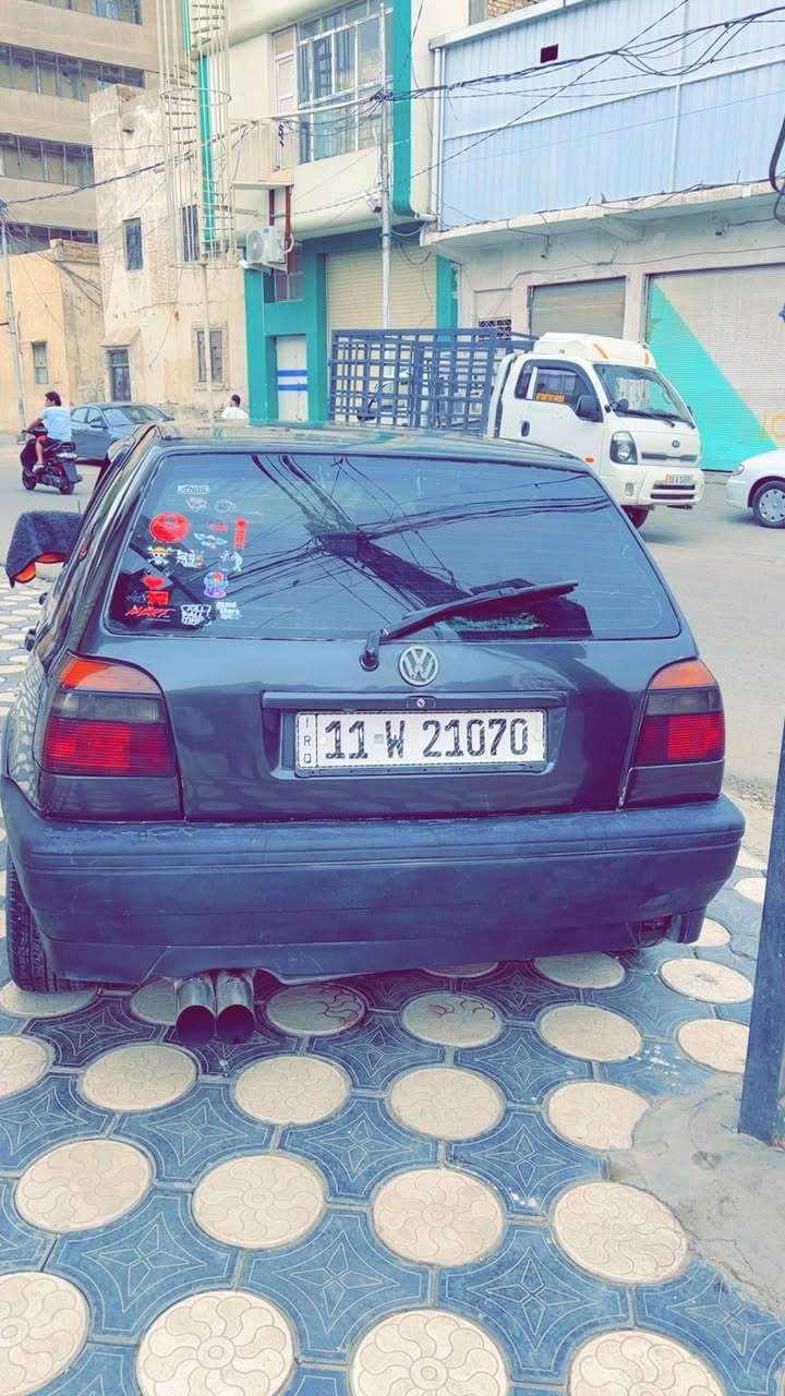 سلام عليكم
كولف مديل ٩٢

سياره مكينه ٢٠٠٠

كير عادي توني مصعده لها مالت كصه كفاله 

كهربائيات كلها شغاله 

تخم تاير جديد غرفه نضيفه بس بطانه جهت سايق تعبانه 

رقم بغداد دولي سنويه ٢٧

راعيها بغداد 

تبريد شغال 

فتحه شغاله 

حداديه فقط طوب تعبانه والباقي كله نضيف 

رجاء رجاء تفاصيل كلها ذكرتها ميحتاج تخابرني وحقق ويا تكول بايعلك تاهو 

مكان نجف ***********

سعر ٣٤ورقه ومجال قليل
