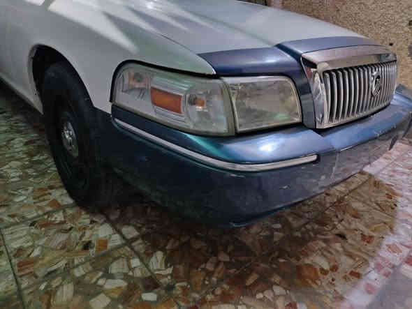 السلام عليكم ورحمة الله وبركاته
بجم ماركيز كامل امريكي اصلي للبيع
دعامية وگصة وشباك ولايتات وسكنات
السعر 450الف 
العنوان السماوة ***********
