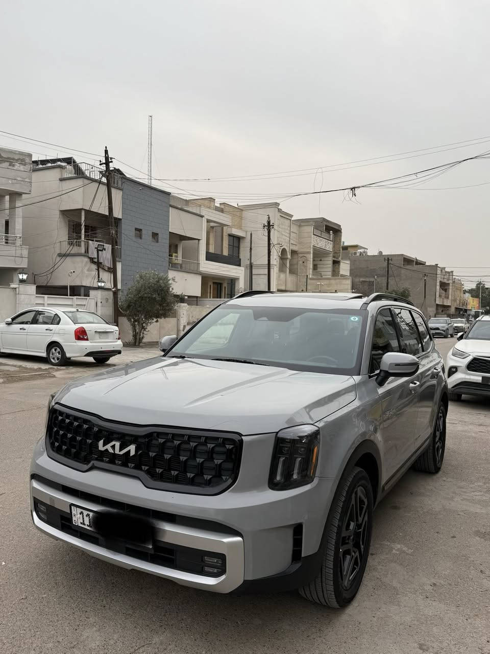 السلام عليكم
تيلورايد 2024 x line وارد امريكي 
فول مواصفات: بصمة، فتحة، كشنات تدفئة تبريد ،ستيرن تدفئة
تبريد قطعتين، حساسات ، صندوك كهرباء، كشنات كهرباء وبعد هواي مواصفات غيرهة
السيارة كلش نضيفة وناعمة
الضرر: فقط البنيد صبغ وراجع نفسة (صور الحادث بالمنشور)
ماشية:7,000 
السعر: 290$
الاستفسارا: ***********
