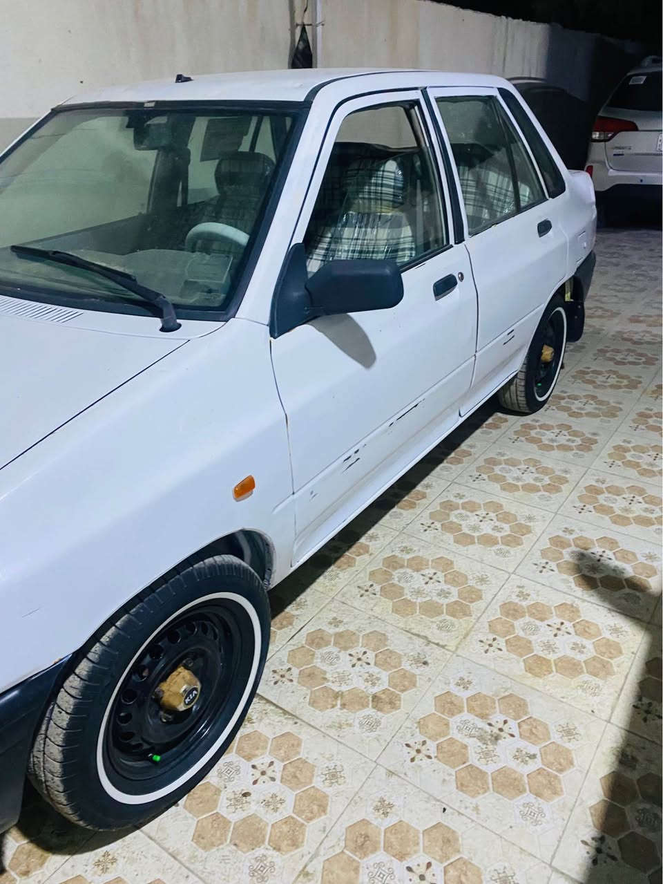 سايبا 2011 دشبول نفخ رقم بصره كفاله ضربه وتبديل  بيه صبغ كلش قليل  سياره ع وضع لبلاد مكينه وكير كفاله حداده كله جديده وكهربائيات كله شغاله سياره استخدام شخصي  نضيفه وما ناقصه شي سعر 28 رقم*********** البصرة, العراق
