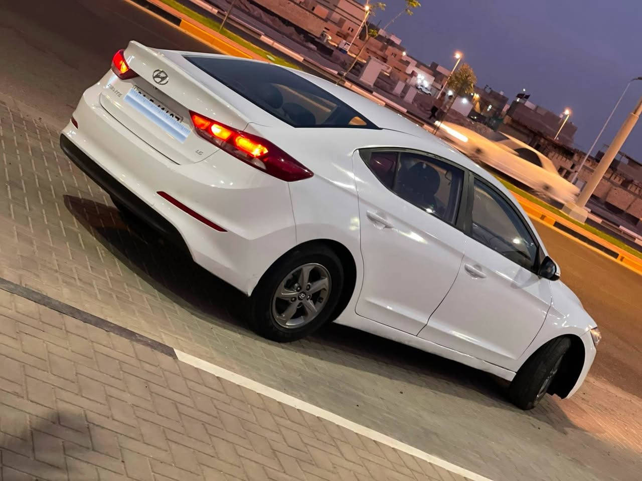 سلام عليكم النتره موديل 2018 اصل ادوات ادوات دخول جديد بانزين كصه جنطه جاهزه ع اخر حبايه بدي دوخل كارتون  تخم تاير تخم ويل حداده جديده تبريد ثلج ارقام وسنويه شمالي 21 عنواني البصره ***********
