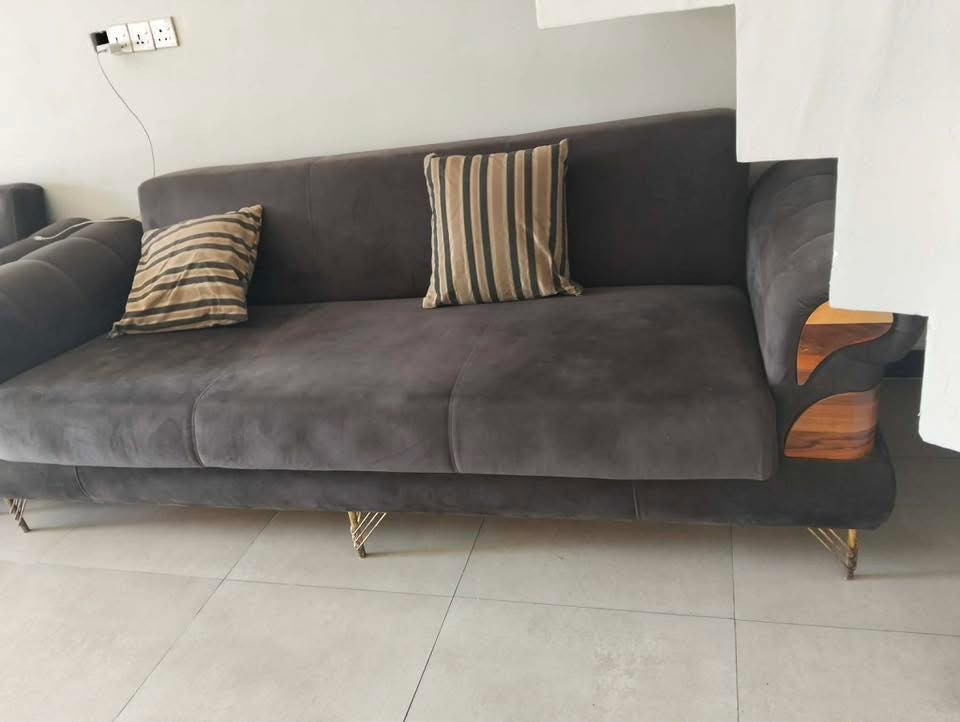 تخم ٨ مقاعد تركي نضيف مابي اي ضرر او عيب ‏بسعر 400 وبي مجال بسيط العنوان بغداد حي العامل


**إذا كنت صاحب هذا الإعلان وتريد حذفه لأي سبب، رجاءا أرسل رسالة إلى الدعم الفني**