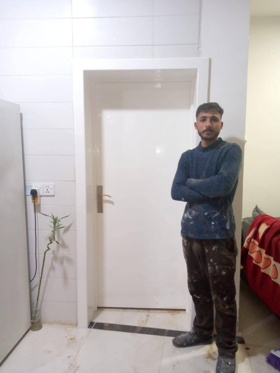 تحيه طيبه للجميع معمل ونجاريه مسلم معيلو بأحدث الأبواب والجراجيب العنوان نجف الاشرف *********** النجف, العراق
