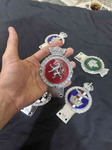 سلام عليكم 
باجات لبيع كلهن فحص 
مكاني حريه  ستفسار متواجد خاص 
***********
