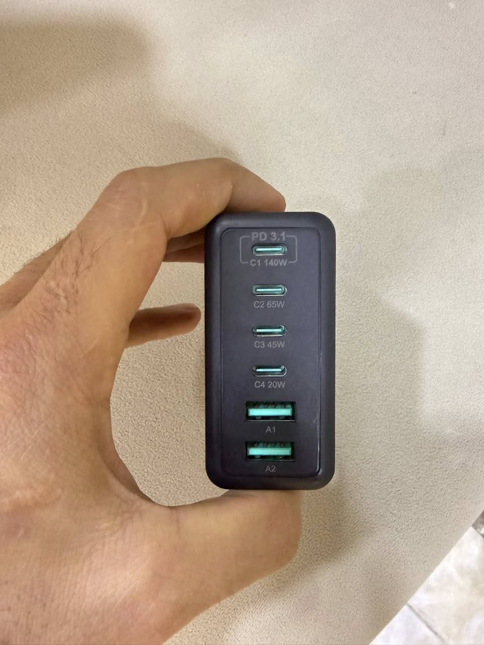 سلام عليكم اخوان شاحنه 240w الله شاهد شحنه ثگيله وزنهه تغريب ربع كيلو يعني 250 كرام طوني سعر وبل عافيه


**إذا كنت صاحب هذا الإعلان وتريد حذفه لأي سبب، رجاءا أرسل رسالة إلى الدعم الفني**