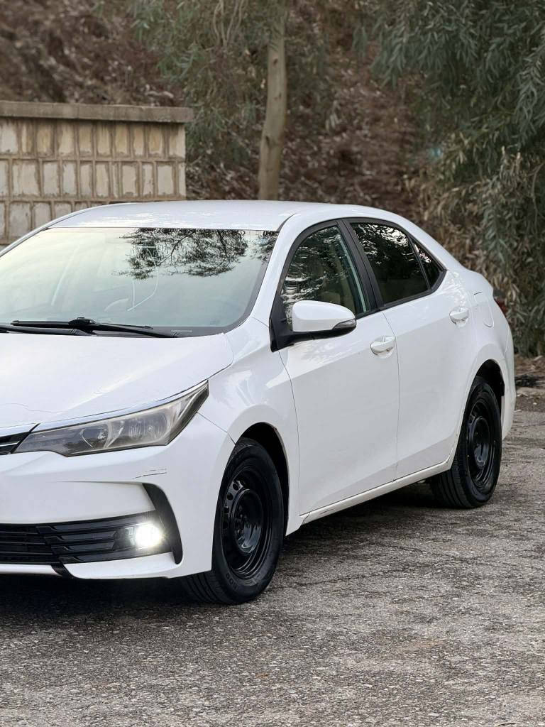 بیکاشۆ بۆدێل ۲۰۱٨ موسەفات خلیجی xli سەیارەکە مەکینە۱٦ vvti بەس ماشەڵای دەوێت زۆر پاکە سەیارەکە دوپارچەی بۆیاخە بێ لێدران نەشوخت نەچاڵ بەسەیارەکەوە نیە سەیارە یەکی بێمەسرەفە یەک دینار مەسروفی تێدانیە سەنەوی تازە نوێ کراوەتەوە ناوزەردە سەیارەکە شاشەبیلاد چوارتایەی لۆکی بۆبەستراوە تازە بەگلایت لیدە سەیارەکە بەس ماشەڵای دەوێت لەجوانی سعری ۱۳٥و مەجال ژ.م 2363 425 0771 6351 017 0751 كويسينجاك, أربيل
