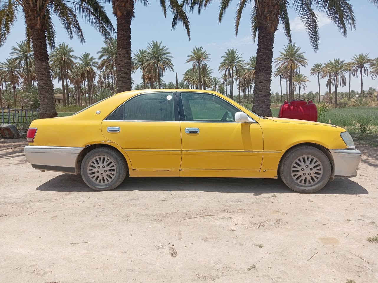 السلام عليكم ملكه معلايه 2005 رقم بغداد صدامي وكاله ام الباركود ثاني يوم بيع او مراوس مكاني بابل السياره جاهزه بس التبريد وگف عندي الكمريسر 
السعر 33 للأستفسار ***********
