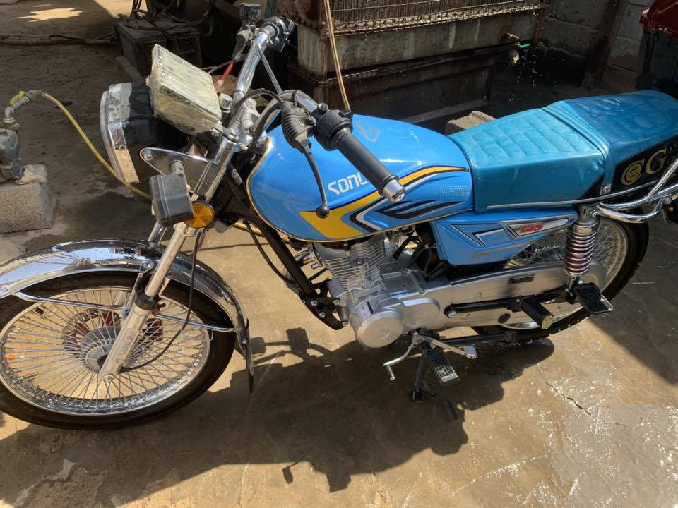 السلام عليكم 
دراجه نوع تايكر سيفان 2025شاشه اوراق سگنر 
كلشي شغال ولاغلطه كفاله عامه 
سعر 800البيع بسبب ضرف وبيه مجال حك جيه المكان 
الغراف *********** واتساب
