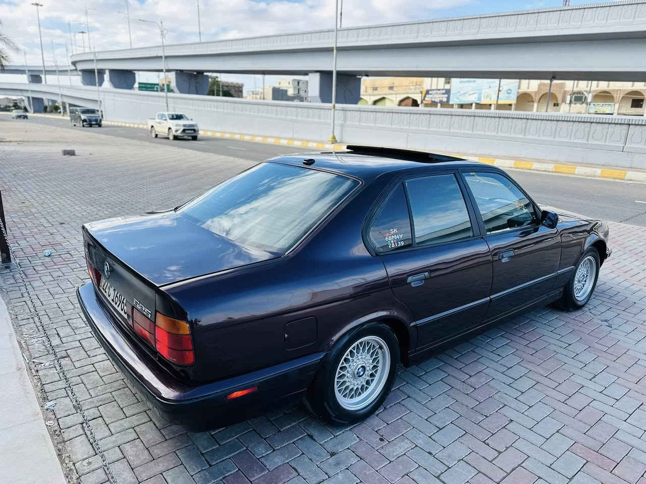 السلام عليكم للبيع بي ام موديل 1993 محرك مسكر شرط كير وتماتيك شرط صدر امامي خلفي جديد تخم تاير جديد صدر امامي خلفي جديد ويل خليها بلادي سلايت طكيتن تبريد ثلج 🧊 تدفئه نار 🔥 السياره بلاديه بدون صبغ رقم اربيل سنويه جديده هزه جديده كل بلادي سنتر لوك السعر 65 وبيه مجال يرهم مروس حسب القناعه مكاني تكريت ‭0771 423 6105‬
