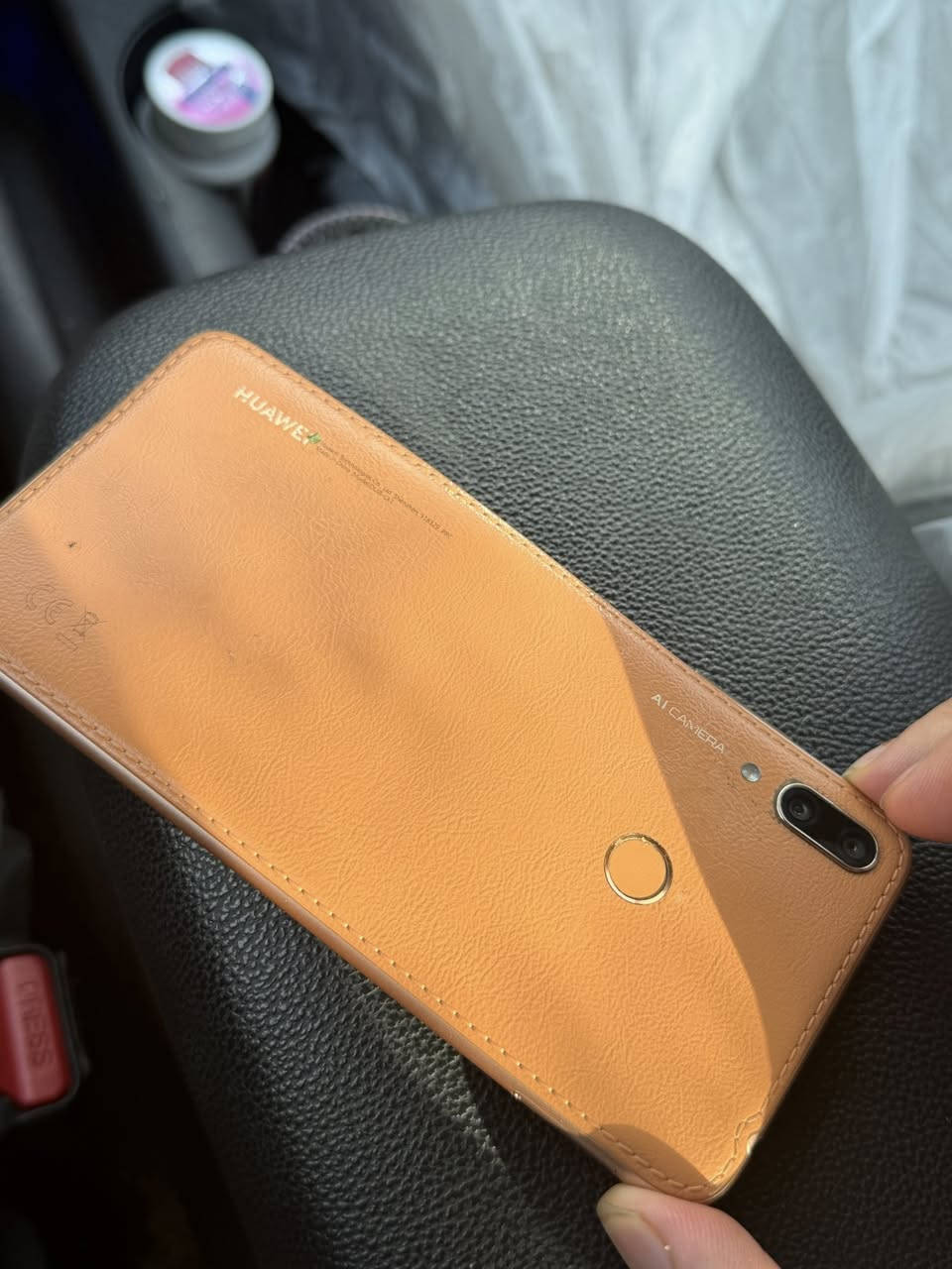 جهاز هواوي y7
اصداره 2019 
جهاز جديد لوك نضيف استعماله قليل واستخدام بنيه 
مكفووووووووول من كلشيي 
ذاكرته 64 
سعره 90  الف مجال بسيط 
الشراي يتصل ***********
