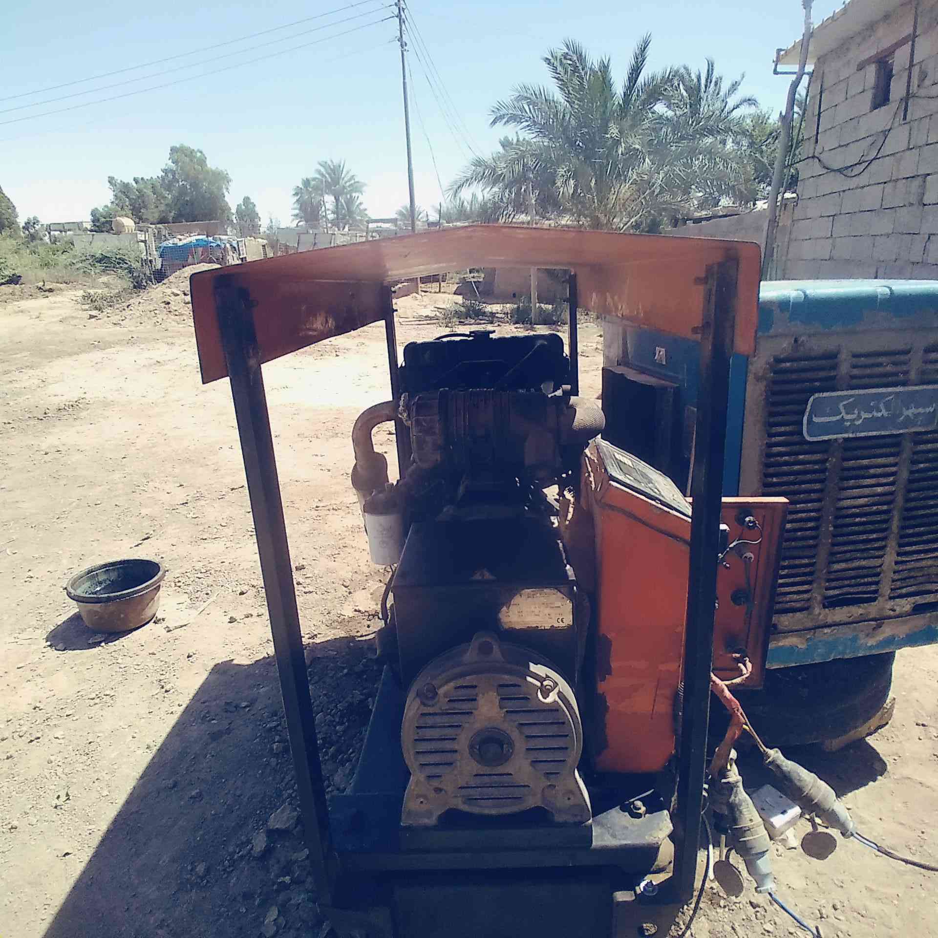 مولد لستر بتر 2بستم 13كيفي. تبريد ماي. مكفول من تنقيص وتبخير برقي ما مفتوح منه  غير متواجد على فيس بوك.  مكان ديالى بلدروز  الاتصال على الرقم التالي.  
***********
