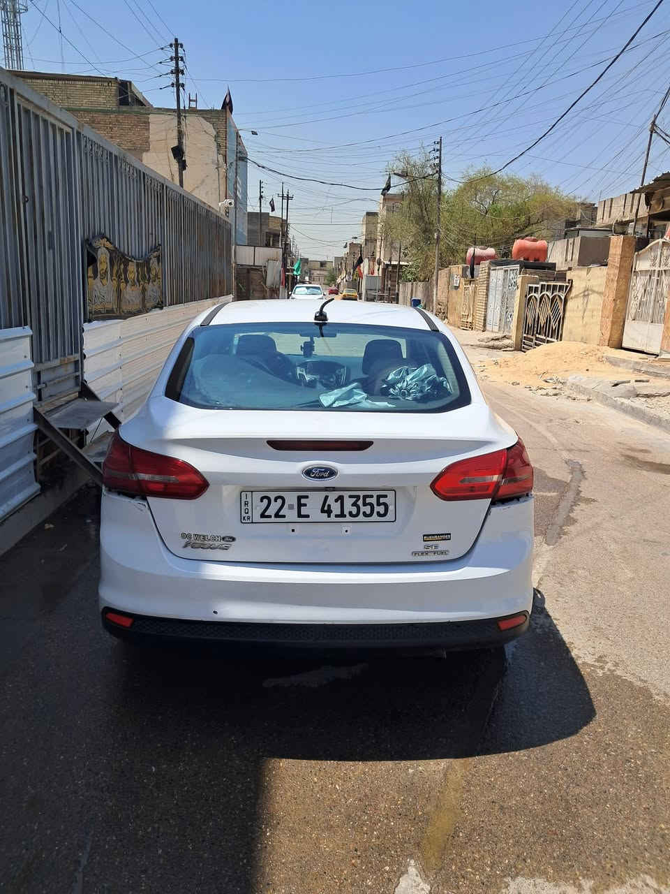 فورت فوكس ٢٠١٦  محرك ٢٠٠ بغداد العبيدي السعر ٩٠ ورقه ؟ رقم هاتف ***********
