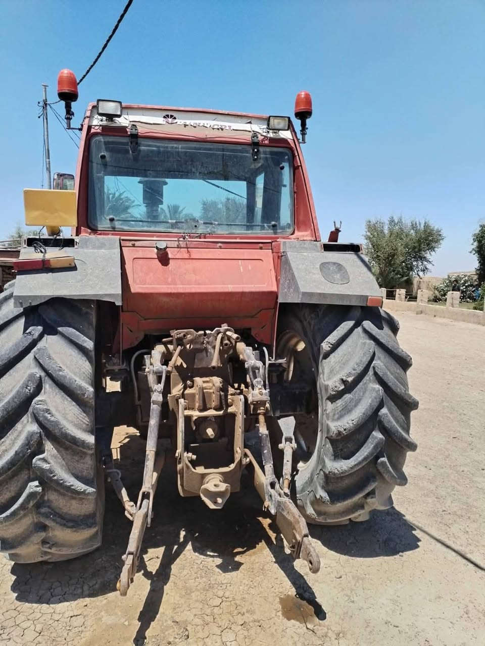 سلام عليكم مكينه فيات للبيع
حجم 140 العنوان واسط الاحرار 
الاستفسار عل ***********
