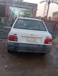 سايبه للبيع موديل 2011 السعر 28 ورقه وبيها مجال  07892963759