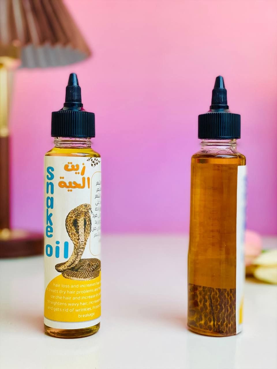 زيت الحية الباكستاني 🇵🇰 (Snake Oil)، وهو زيت مخصص للعناية بالشعر. 🌿

يستخدم لتقوية الشعر وتكثيفه. 
يساعد على تقليل تساقط الشعر. 
يغذي الجذور ويمنح الشعر لمعاناً ونعومة. ✔️
يخفف من التقصف والنفشة.🌱

لفقدان الشعر ويزيد مشاكل الشعر الجاف 😍
الشعر ويزيد الشعر المموج 
يتخلص من التجاعيد
المنشأ الباكستان الاصلي 🇵🇰

السعر ٨ الاف


**إذا كنت صاحب هذا الإعلان وتريد حذفه لأي سبب، رجاءا أرسل رسالة إلى الدعم الفني**