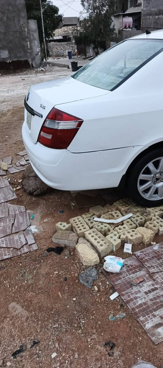 جيلي موبل كير ومكينه خير من الله بيهه باب وجاملغ جهت السايق رقم بابل مشروع وطني السعر 47$وبيهه مجال مكاني الاسكندريه تفاصيل اكثر اتصل ***********
